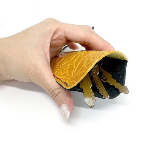 65f8784795bb854320119546_special-style-key-pouch-03_1759197388349.jpg